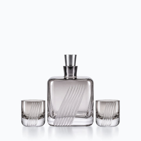 Carafe à Eau Carré, sur fond blanc