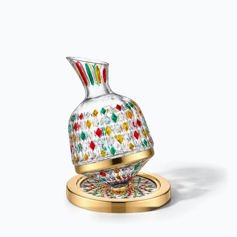 Carafe à Vin Colorée Chroma, avec son ombre portée, sur fond blanc