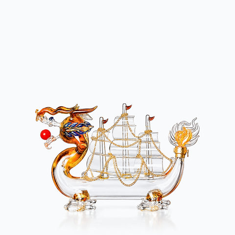 Carafe Bateau Drakkar, sur fond blanc