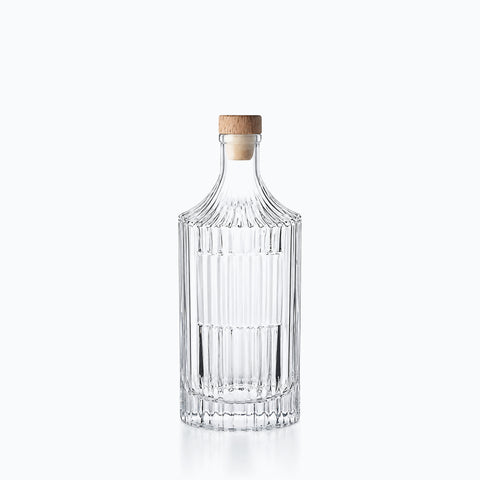 Carafe d'eau Bouchon en Liège Azur, sur fond blanc