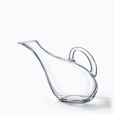Carafe à Décanter Canard Berceuse, avec son ombre portée, sur fond blanc
