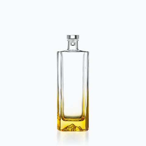 Oasis – Carafe d'Eau avec Bouchon, sur fond blanc