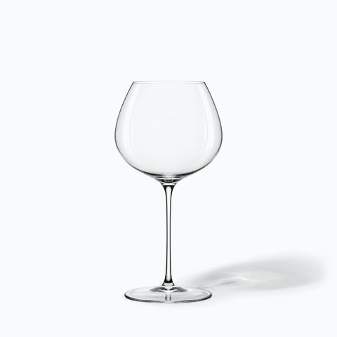 Le grand verre ballon Baryton seul sur fond blanc, ombre portée