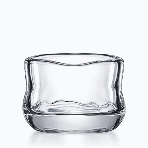 Petit verre à whisky, Mini Verre à Whisky, sur fond blanc