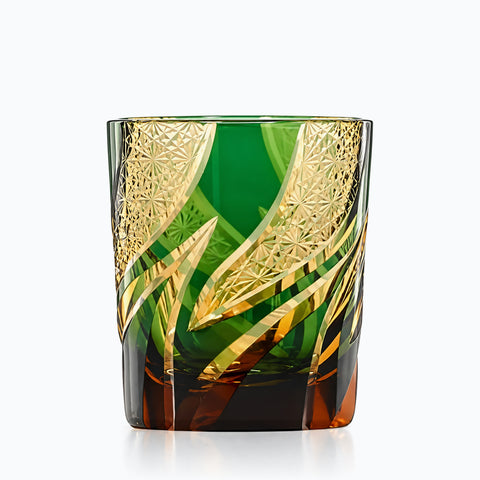 Verre à Eau Chic, sur fond blanc