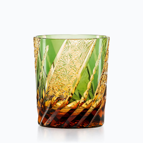 Verre à Eau Vert, sur fond blanc