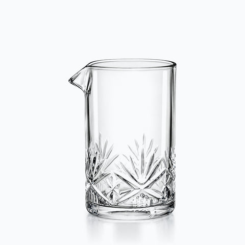 Verre à Mélange Cocktail, sur fond blanc