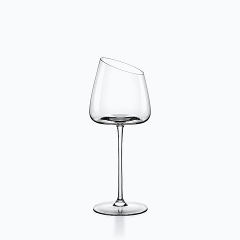 Verre à Vin Design, sur fond blanc