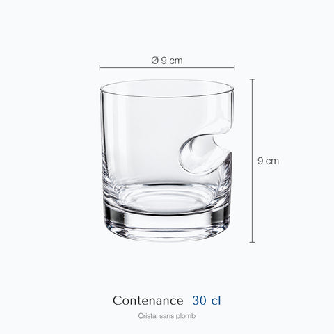 Dimensions : Verre à Whisky Porte Cigare (hauteur 9 cm, diamètre 9 cm, contenance 30 cl)