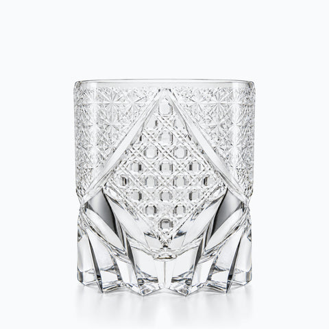 Verre Artisanal Japonais, sur fond blanc