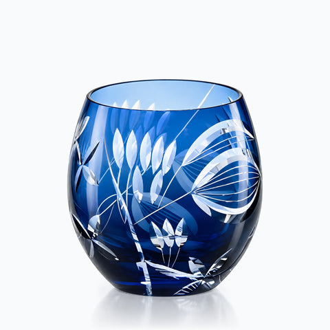 Verre Kiriko Coloré, sur fond blanc
