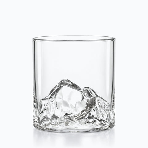 Verre à Whisky Montagne, sur fond blanc