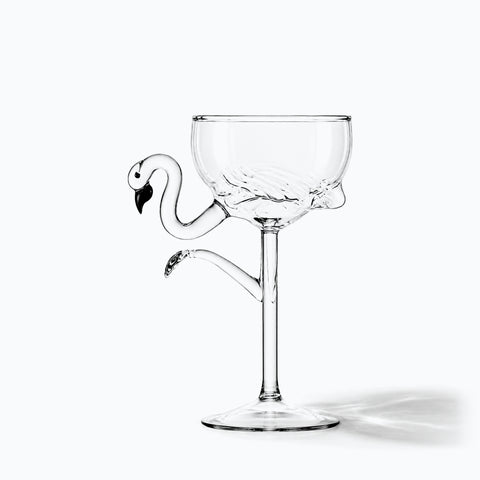 Verre Oiseau Cocktail, avec son ombre portée, sur fond blanc