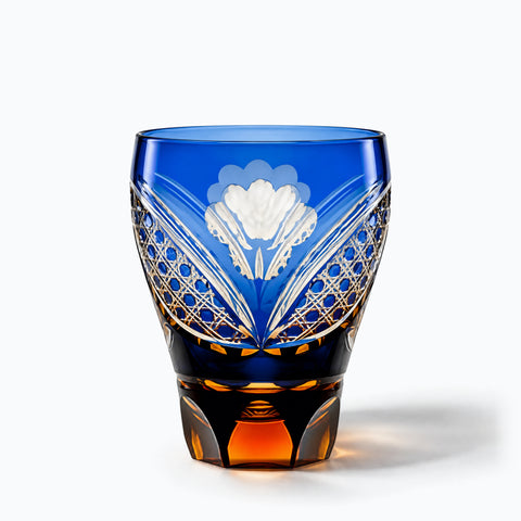Verre à Rhum Original, avec son ombre portée, sur fond blanc
