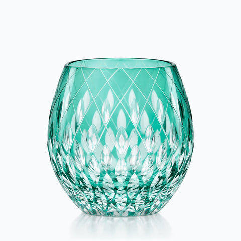 Verre à Eau Bleu Turquoise Edo Kiriko, sur fond blanc