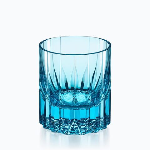 Verre à Whisky Coloré, sur fond blanc