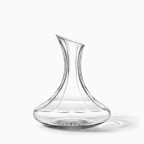 Carafe à Décantation Vin Pétalia, avec son ombre portée, sur fond blanc