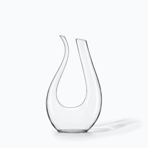 Carafe à Décanter Double Bec L'Élégance, avec son ombre portée, sur fond blanc