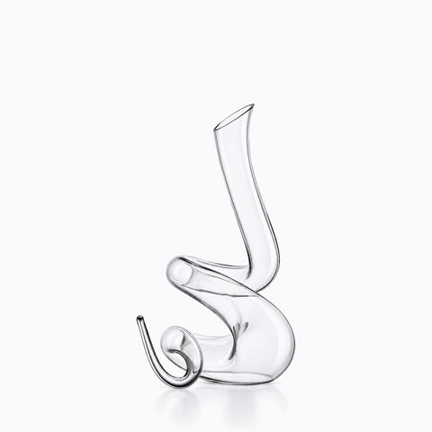 Carafe à Décanter Tourbillon Celestia, sur fond blanc