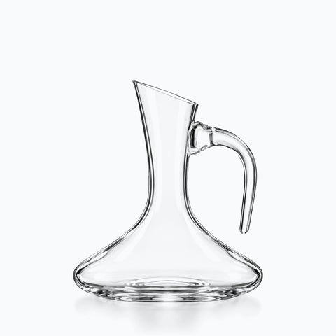 Carafe à Décanter Vin Rouge Tarentelle, sur fond blanc