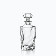 Carafe à Liqueur Vintage Zéphyr, sur fond blanc