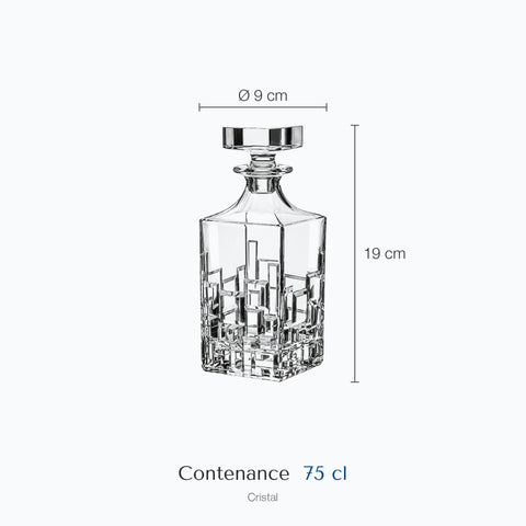 Dimensions : Carafe à Whisky Gravure Sacre (hauteur 19 cm, diamètre 9 cm, contenance 75 cl)