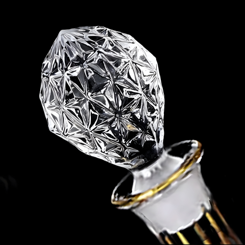 Carafe Ancienne en Cristal Dorée