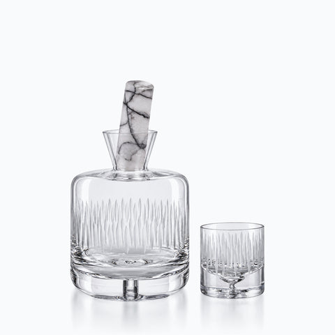 Carafe Art Jaspé, sur fond blanc
