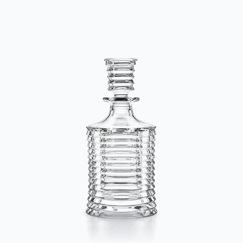 Carafe à Whisky Bouchon en Verre Tonneau, sur fond blanc