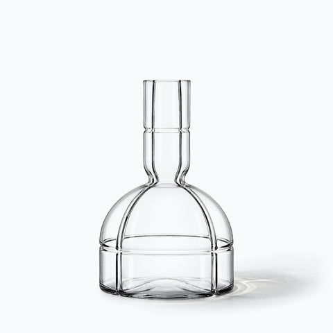 Carafe à Décanter Cristal Bourdon, avec son ombre portée, sur fond blanc