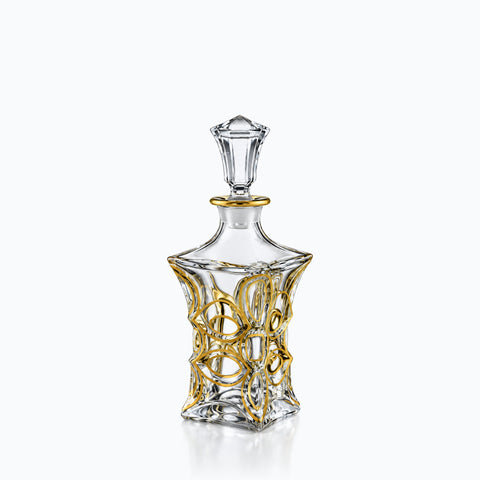 Carafe Dorée Bosselée Lustra, sur fond blanc