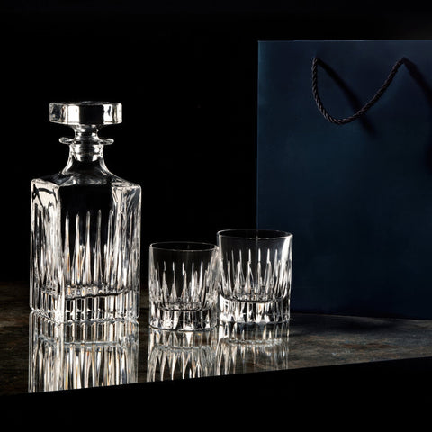 Carafe en Verre Soufflé​