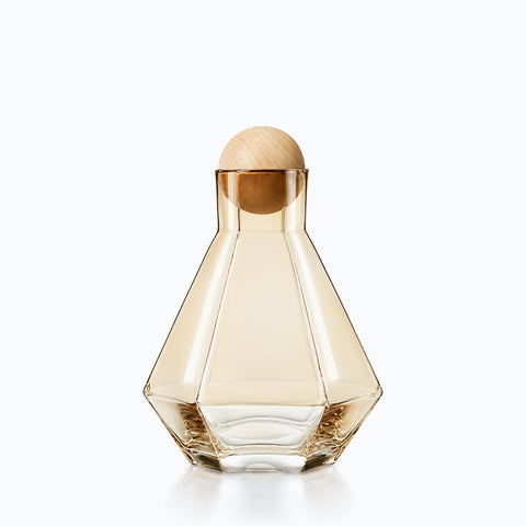 Carafe en verre Bouchon bois Sève, sur fond blanc