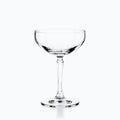 Coupe à Cocktail en Verre, sur fond blanc