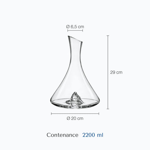 Dimensions : Décanteur de Vin Design Cadence (hauteur 29 cm, diamètre 6,5 cm, contenance 2200 ml)