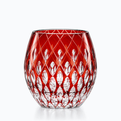Verre à Eau Rouge Edo Kiriko, sur fond blanc