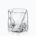 Joli Verre à Whisky, sur fond blanc