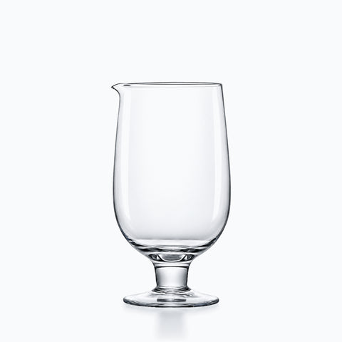 Mixing glass à martini en cristal transparent, corps galbé, bec verseur, pied court