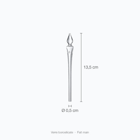 Pipette à eau pour whisky Larme cotée : hauteur 13,5 cm, diamètre de 0,5 cm à la base