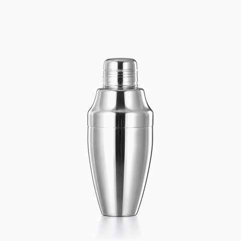 Shaker 3 pièces en inox poli miroir, corps galbé et chapeau passoire
