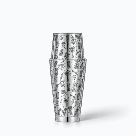 Shaker Palmeraie gravé de motifs tropicaux, seul sur fond blanc, ombre portée