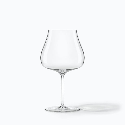 Verre à Vin Bourgogne, avec son ombre portée, sur fond blanc
