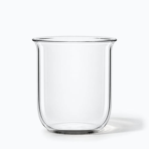Verre à café Silice seul sur fond blanc, ombre portée