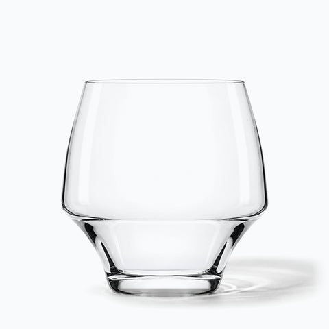 Verre à Cognac Original, avec son ombre portée, sur fond blanc