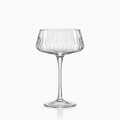 Verre à Pied Cocktail, sur fond blanc
