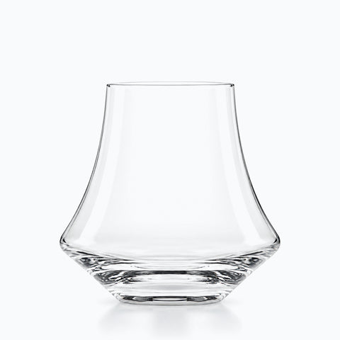 Verre à Rhum Design, sur fond blanc