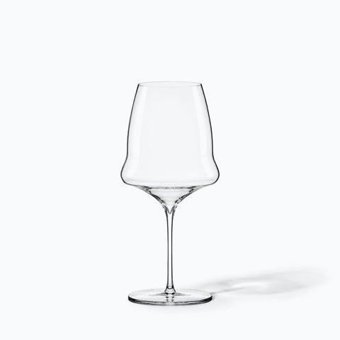 Verre à Vin Blanc Original, avec son ombre portée, sur fond blanc