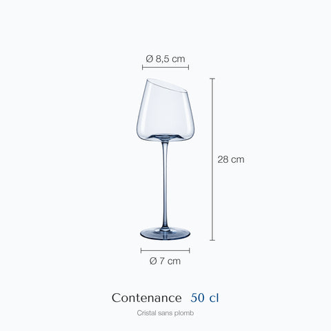 Dimensions : Verre à Vin Bleu (hauteur 28 cm, diamètre 8,5 cm, contenance 50 cl)
