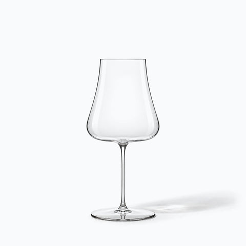 Verre à Vin et Champagne, avec son ombre portée, sur fond blanc
