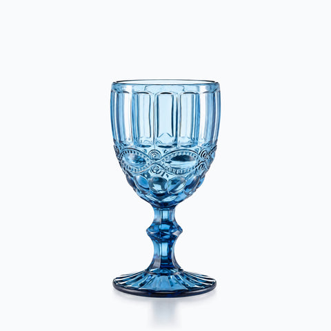 Verre à Vin Gravé, sur fond blanc